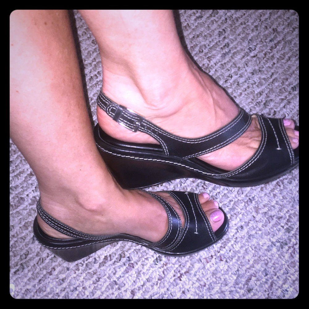 Naturalizer Black Wedge Open Toe Sz 7.5M